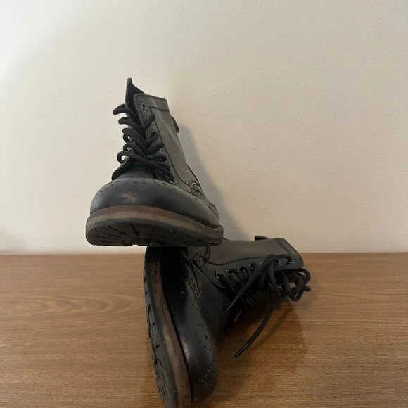 TOPMAN Wingtip Boots (black) - Picture 5 of 12